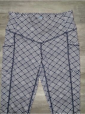 J. McLaughlin Navy and White Patterned High-Rise Leggings